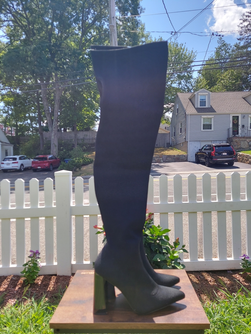 Cape Robin Over-the-Knee Knit Stretch Black Block Heel Boots Women's Size 9 NWOT